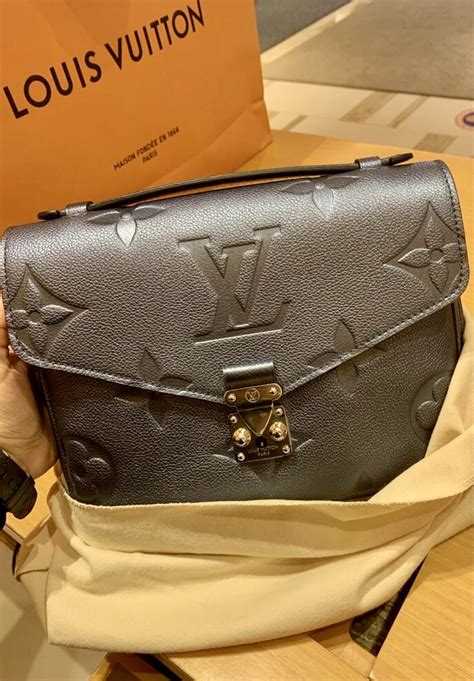 r/Louisvuitton on Reddit: After stalking the website, contacting the 